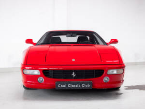 Bild 2/41 von Ferrari F 355 Berlinetta (1996)