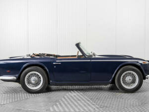 Image 10/50 de Triumph TR 250 (1968)