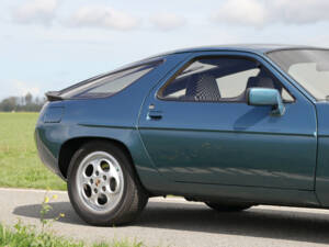 Bild 42/48 von Porsche 928 (1978)
