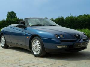 Bild 14/50 von Alfa Romeo Spyder (1998)