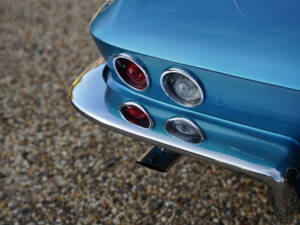 Immagine 50/50 di Chevrolet Corvette Sting Ray (1966)