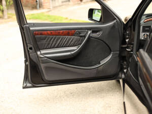 Bild 18/89 von Mercedes-Benz C 43 AMG T (1998)