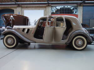 Afbeelding 12/30 van Citroën Traction Avant 7 C (1935)