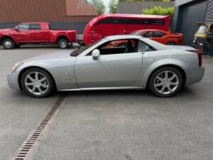 Imagen 12/30 de Cadillac XLR (2010)