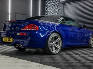 Bild 14/50 von BMW M6 (2008)