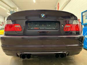 Image 13/18 of BMW M3 (2001)