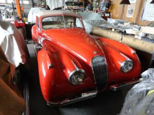 Imagen 2/46 de Jaguar XK 120 DHC (1954)