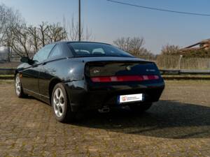 Immagine 3/6 di Alfa Romeo GTV 1.8 Twin Spark (1999)