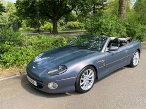 Image 40/50 of Aston Martin DB 7 Vantage Volante (2002)
