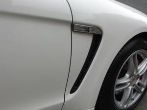 Image 22/98 of Porsche Panamera S (2010)