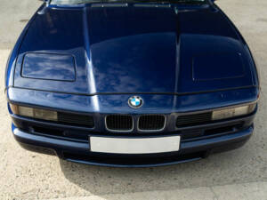 Image 19/50 de BMW 850CSi (1993)
