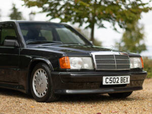 Afbeelding 8/50 van Mercedes-Benz 190 E 2.3-16 (1985)