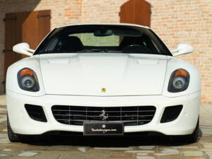 Image 4/50 de Ferrari 599 GTB Fiorano (2008)