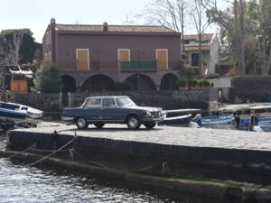 Immagine 9/19 di Alfa Romeo 2600 Berlina (1966)