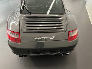 Imagen 5/15 de Porsche 911 Carrera S (2006)