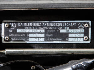 Imagen 19/21 de Mercedes-Benz 300 SL Roadster (1959)