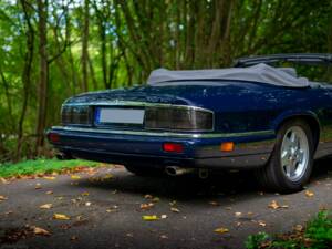 Image 12/29 de Jaguar XJS 6.0 (1994)