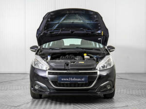 Image 41/50 of Peugeot 208 1.2 PureTech 82 (2019)