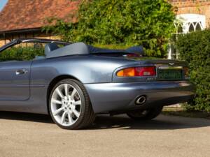 Imagen 46/50 de Aston Martin DB 7 Vantage Volante (2003)