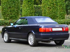 Bild 7/50 von Audi Cabriolet 2.6 (1995)