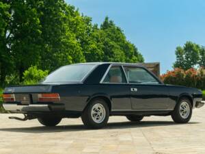 Image 6/49 de FIAT 130 Coupé (1973)