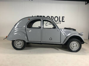 Image 2/30 of Citroën 2 CV Sahara 4x4 (1961)