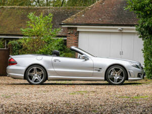 Imagen 5/32 de Mercedes-Benz SL 63 AMG (2008)