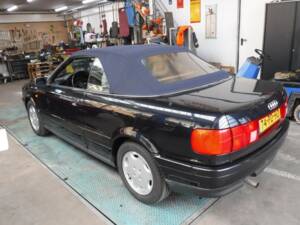 Bild 45/47 von Audi Cabriolet 2.0 E (1995)