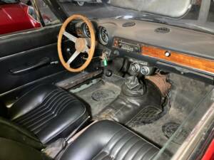 Bild 8/8 von Alfa Romeo Giulia 1300 GT Junior (1972)