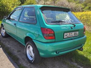 Imagen 4/34 de Ford Fiesta 1.3 (1995)