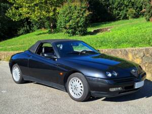 Image 11/26 of Alfa Romeo Spider 2.0 Twin Spark 16V (1997)