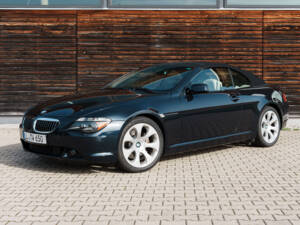 Image 3/19 of BMW 650i (2006)