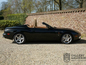 Imagen 38/50 de Aston Martin DB AR1 (2004)