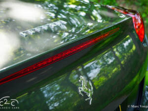 Image 71/85 de Ferrari California (2010)