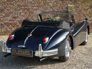 Afbeelding 24/50 van Jaguar XK 140 DHC (1954)