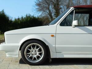 Image 19/50 of Volkswagen Golf Mk I Convertible 1.6 (1990)