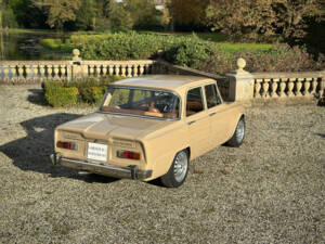 Image 41/100 de Alfa Romeo Giulia 1300 Super (1971)