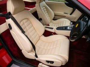 Imagen 41/49 de Ferrari 550 Maranello (1999)