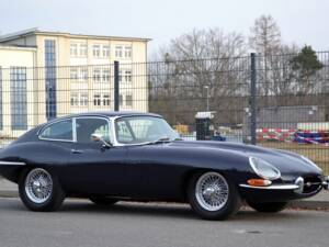 Afbeelding 12/32 van Jaguar E-Type 4.2 (1967)