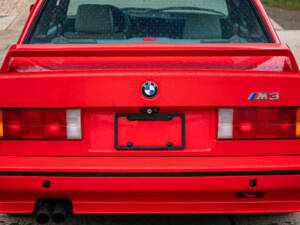 Image 33/34 of BMW M3 (1987)