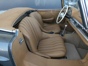 Image 15/29 of Mercedes-Benz 300 SL Roadster (1957)