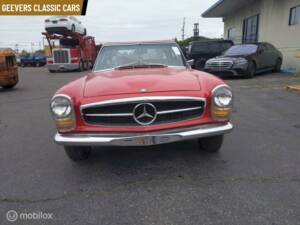 Afbeelding 2/4 van Mercedes-Benz 280 SL (1968)