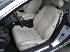 Image 21/50 de Jaguar XK 4.2 (2006)