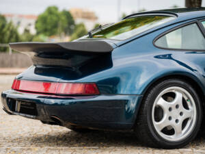Image 17/87 of Porsche 911 Turbo 3.3 (1991)