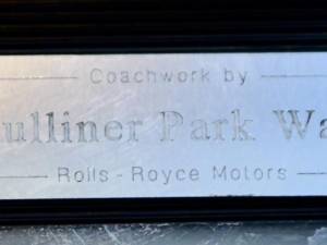 Image 31/50 of Rolls-Royce Corniche I (1978)