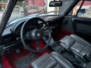 Immagine 6/22 di Alfa Romeo Spider Quadrifoglio (1985)