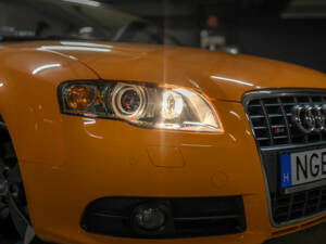 Image 5/5 de Audi S4 (2006)