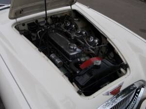 Image 16/27 of Austin-Healey 3000 Mk II (BT7) (1961)