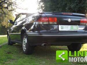 Image 3/10 de Saab 900 2.0i (1997)