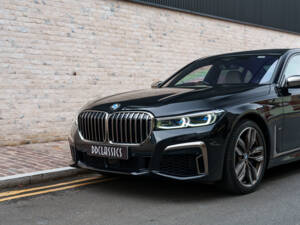 Afbeelding 7/36 van BMW M760Li xDrive (2019)